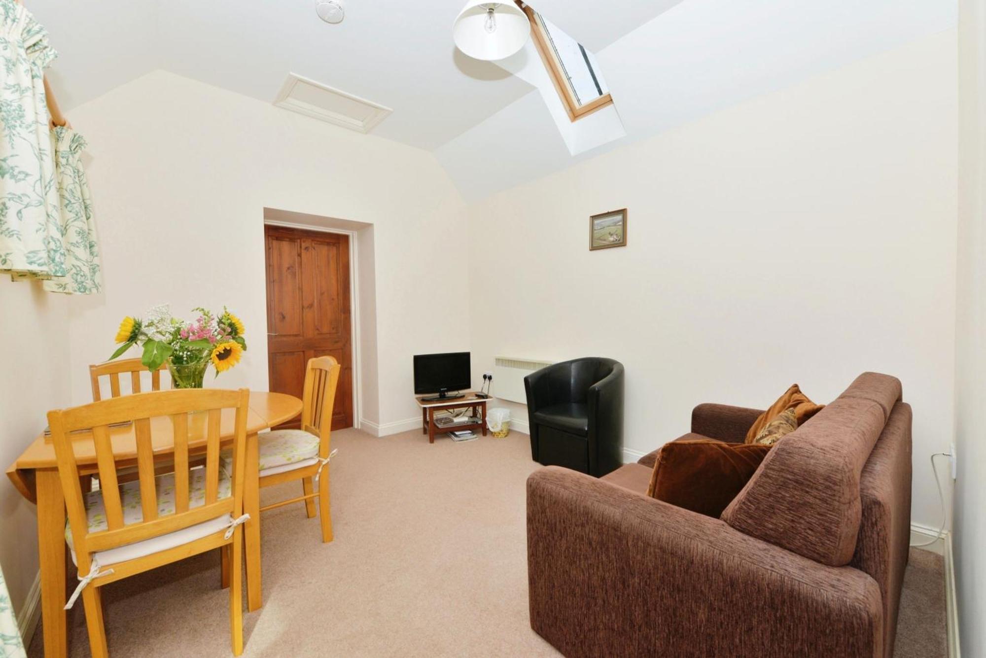 Willows Calbourne エクステリア 写真